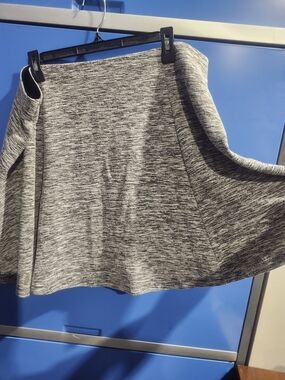 Torrid Gray Marled Circle Stretchy Mini Skirt Size 2